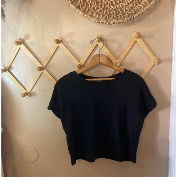 Shein black basic crop top t-shirt - Picture 4 of 7